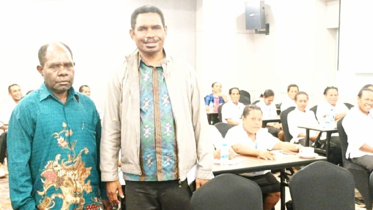 Disnaker Papua latih pelaku usaha OAP mengolah ikan asap